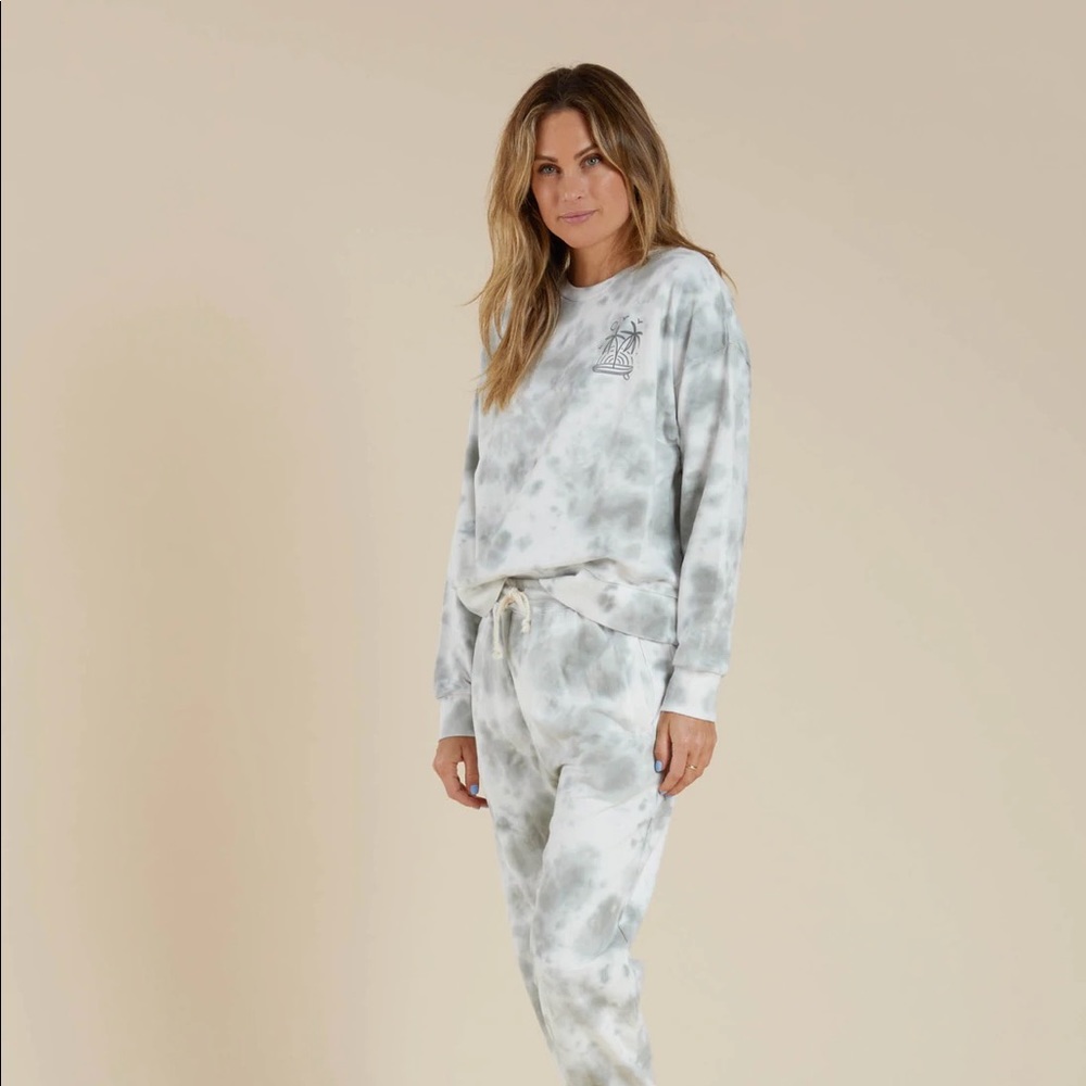 Rylee + Cru Aqua Tiedye Crewneck Medium NWT